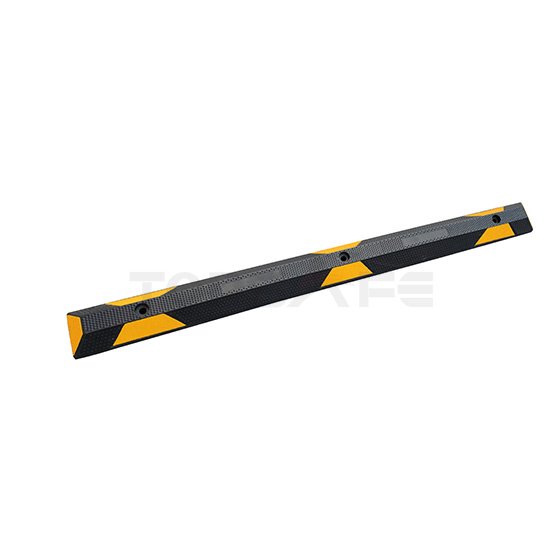 1650mm Rubber Parking Wheel Stops Black/Yellow